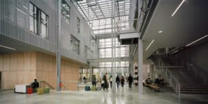 23 6 И Erieta Attali 3072