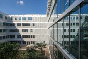 FL 11 H45 MACDONALD JE1 A8674 И 11 H45