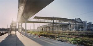 1 2 И Erieta Attali