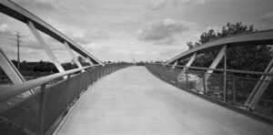 8 8 И Erieta Attali