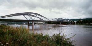 LINZ004 И Erieta Attali